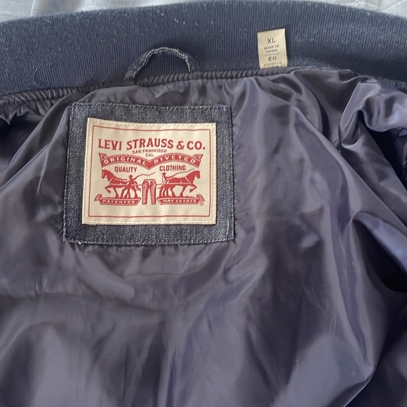 Levi Strauss & Co. Mens XL Full-Zip Vest - Picture 6 of 7